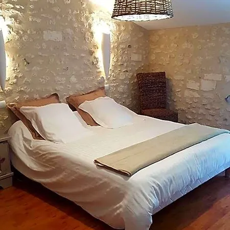 Clos Des Morillons Bed & Breakfast 3*